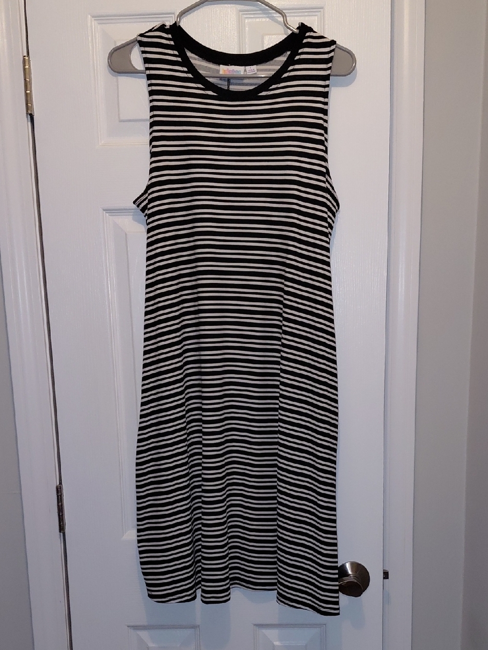 LuLaRoe Black and White Striped Midi Dress With Slit Pockets